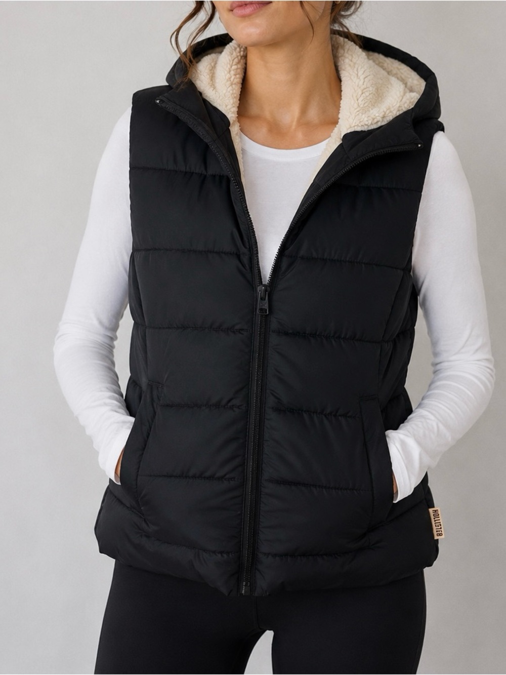 Hollister Black Puffer Vest Sherpa Lined Hooded Full Zip Size M